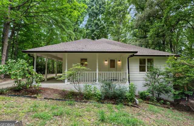 Completely Remodeled 5-Bedroom, 3-Bath Home with Finished Daylight Basement! Gallery 1