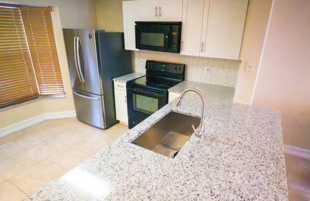 1088 Jeffery Street photos photos