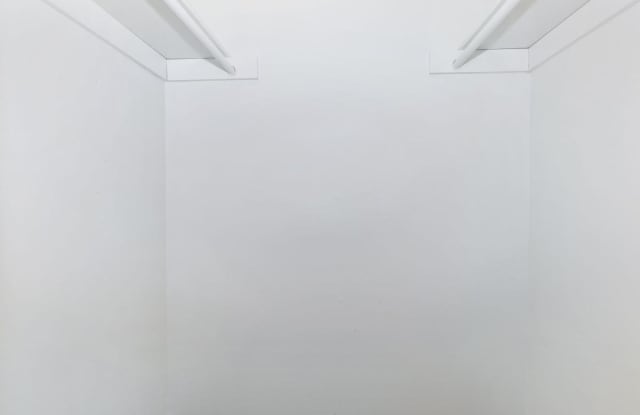 Hillhurst Gallery 4