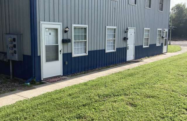 710 North 9th Street - Apt B - 710 North 9th Street, Terre Haute, IN 47807