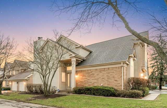 141 Manchester Court photos photos