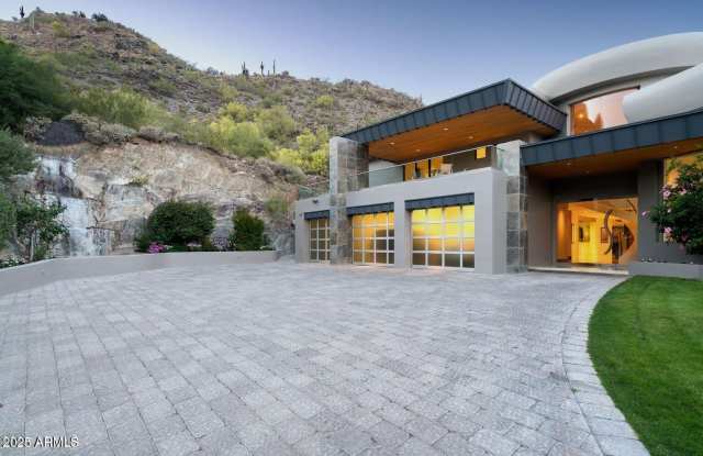 4550 E FOOTHILL Drive Gallery 2