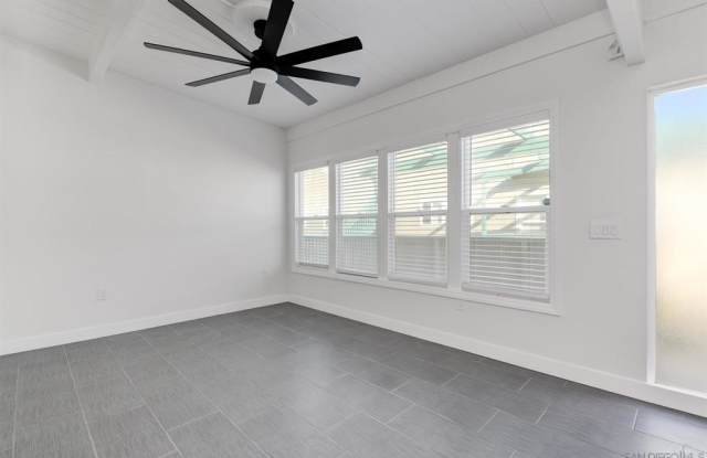 1680 Seacoast Drive #B - 1 Gallery 4