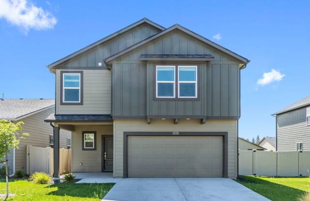 Stunning Single Family Home Located in Spokanes Indian Trail! photos photos