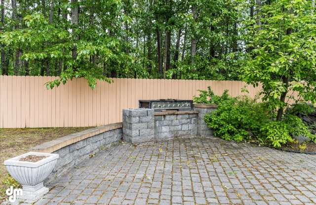 Beautiful Fully Furnished Apartment right in the Heart of Anchorage Medical District photos photos