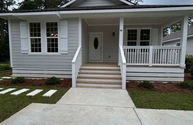Enjoy the rest of July rent-free! Well built brand new 3/2 in Santa Rosa Beach photos photos