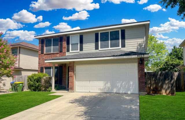9023 Pinseeker, Selma, TX 78154 | Home for Rent 78154 Gallery 3