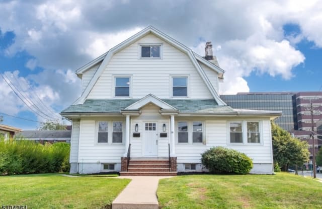 24 Summit Ave UNIT 2 - 24 Summit Avenue, Hackensack, NJ 07601