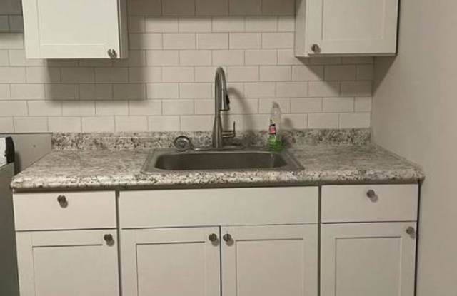 107 Linden Avenue - 107 Linden Avenue, Belleville, NJ 07109