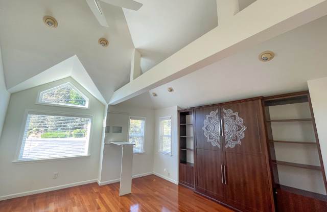 170 Bales Dr photos photos