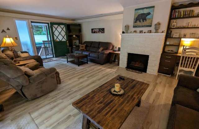 305 Shields View Dr photos photos