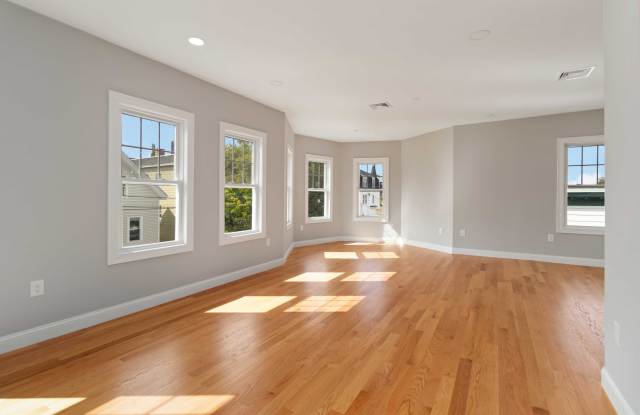 20 Alston Street - 20 Gallery 2