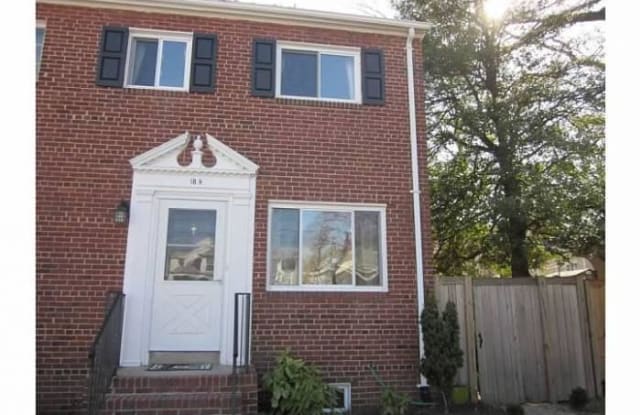 18 W WYATT AVENUE - 18 West Wyatt Avenue, Alexandria, VA 22301