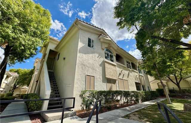 1420 RED CREST Lane Gallery 2