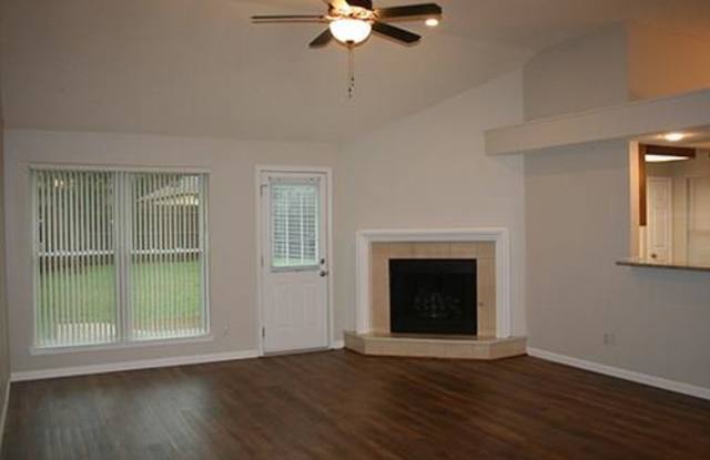 1614 Crosshaven Drive Gallery 2