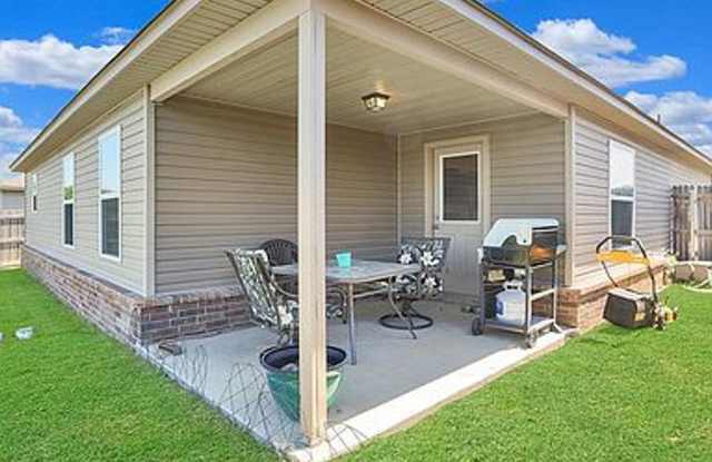 3 Bed | 2 Bath in Owasso! Gallery 4