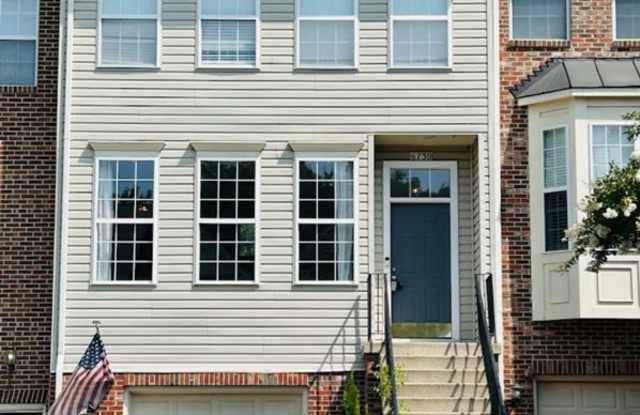 6730 Sullivan Way - 6730 Sullivan Way, Franconia, VA 22315