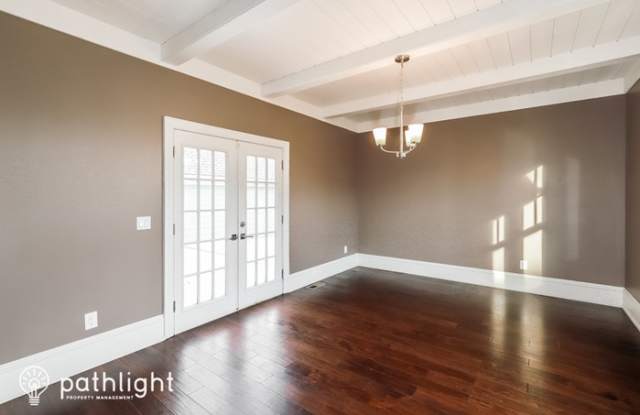 9742 Shady Bend Road Gallery 3