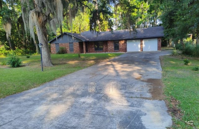 407 Woodland Dr - 407 Woodland Drive, Hinesville, GA 31313