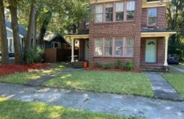 2248 DELLWOOD AVE - 2248 Dellwood Avenue, Jacksonville, FL 32204