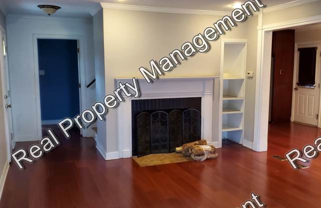 7107 Baring Parkway Gallery 2