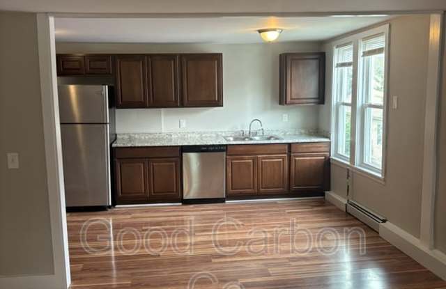 694 West Avenue - 694 West Avenue, Buffalo, NY 14213