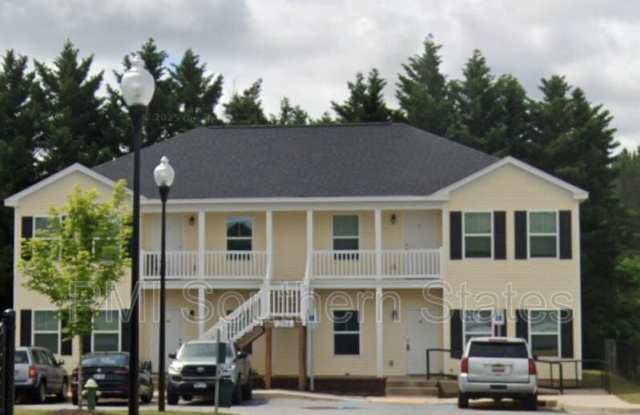 200 Walnut Hill Dr Gallery 2