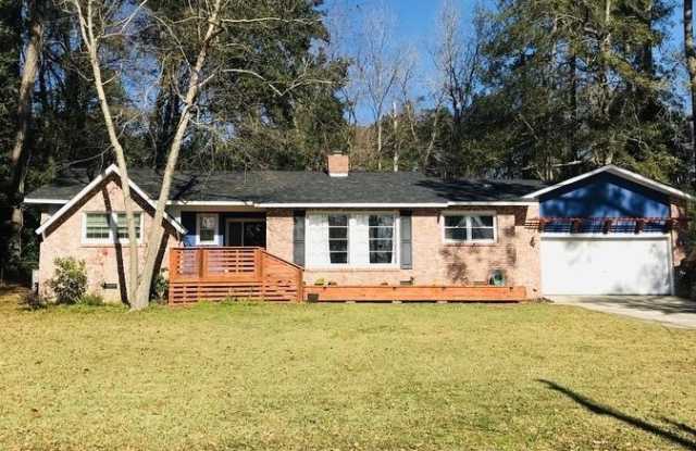 205 Live Oak Rd - 205 Live Oak Road, Dorchester County, SC 29485