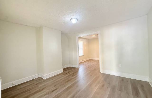 Ready to Move-in-127 9th street Brookhaven PA! Gallery 3