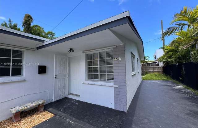5151 N Miami Ave photos photos