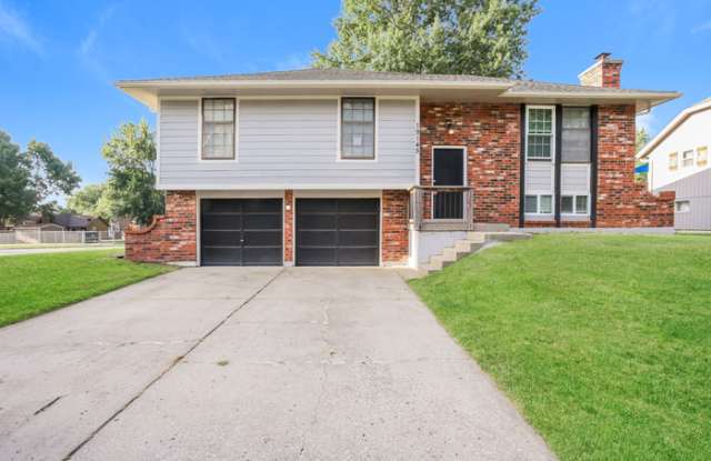 19145 East 14th Street North photos photos