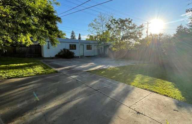 Close to GU Campus photos photos