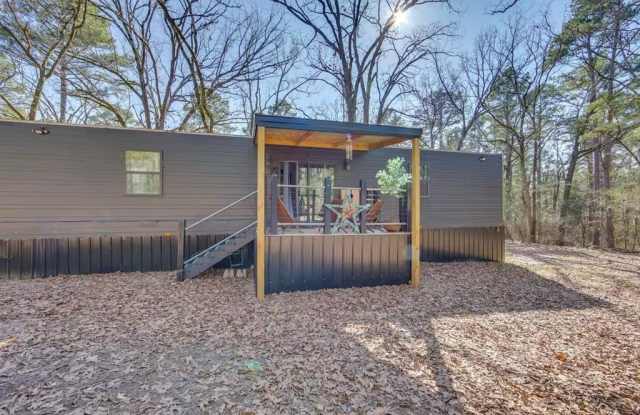 420 Private Road 8579 - 420 Private Road 8579, Wood County, TX 75494