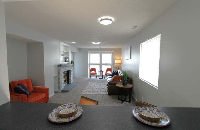 Large one bedroom with amazing vaulted ceilings and a balcony! Check us out today! photos photos