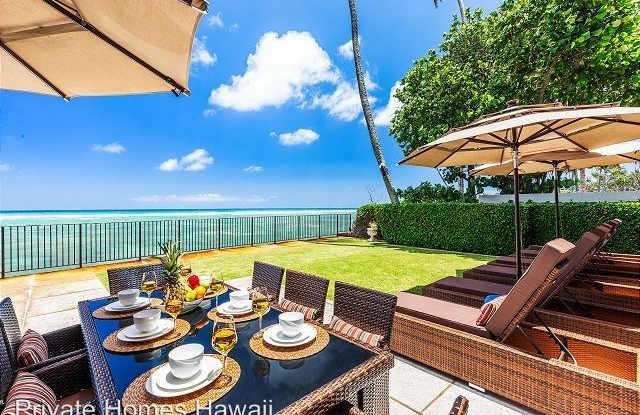4451 Kahala Ave.  - Palm Tree Estate Gallery 2