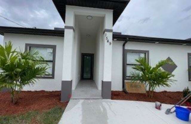 1551 Hightower Avenue S photos photos
