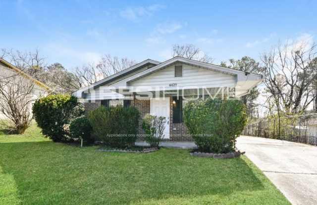 4429 43rd Avenue North Gallery 2