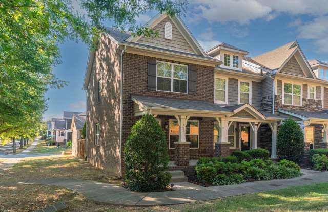Hermitage Townhome in Villages of Riverwood community. 2BR 2.5BA one car garage, small dog ok, fenced yard, community pool and fitness center Gallery 3