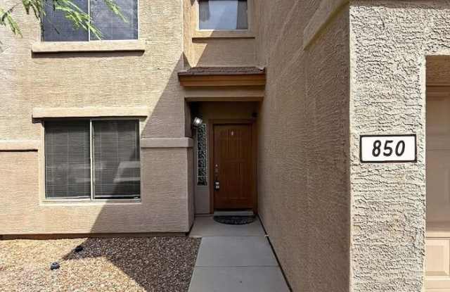 850 East Beargrass Place Gallery 3