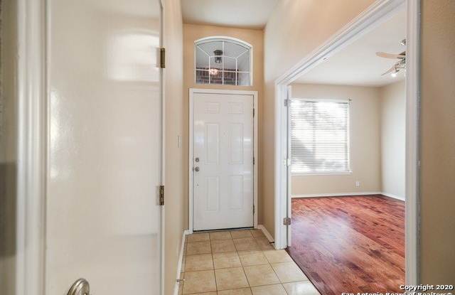16906 LANCASTER GAP Gallery 3