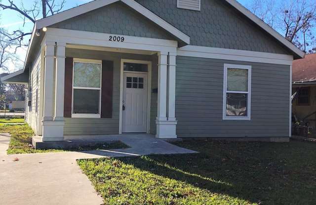2009 Cable Ave - 2009 Cable Avenue, Beaumont, TX 77703