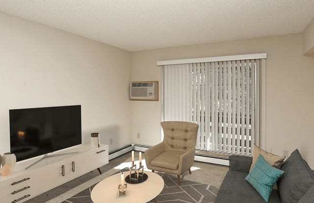 Windsor Gates photos photos
