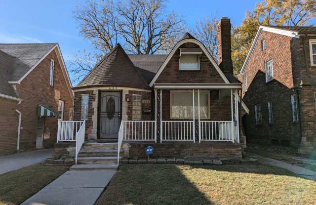 8623 Cloverlawn 3 bedroom/1 bath with larger master bedroom located in Barton-McFarland area - 8623 Cloverlawn Avenue, Detroit, MI 48204