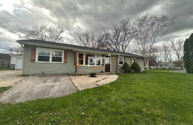 642 Oxford Rd photos photos