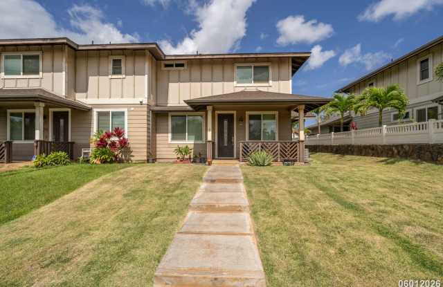 Spacious 3 Bed 2.5 Bath | 426 Malamalama St | $3800 photos photos