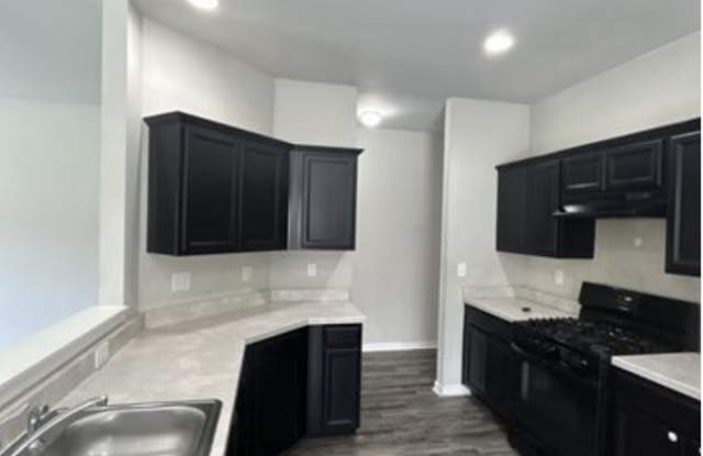441 Woodland Trail Gallery 2