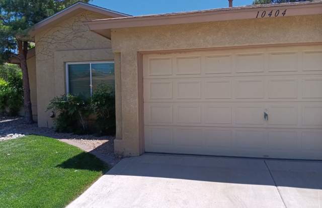3 Bedroom, 2 Bathroom Home! Schedule a Showing! photos photos