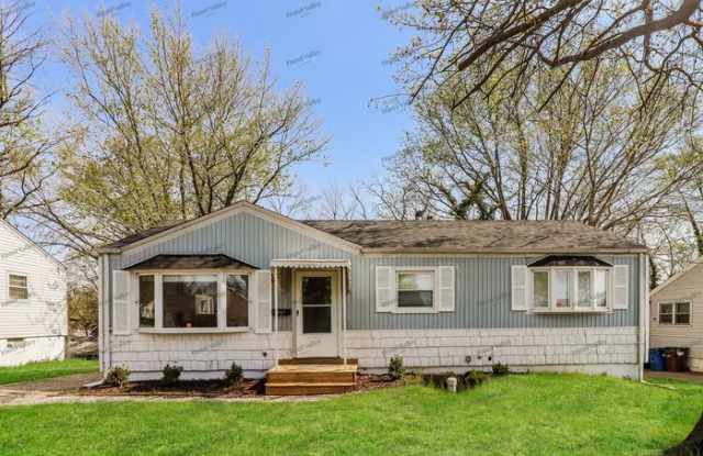 1117 Highmont Drive - 1117 Highmont Drive, Ferguson, MO 63135 1117 Highmont Drive - 1117 Highmont Drive, Ferguson, MO 63135