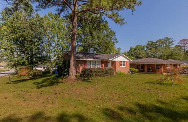 4 bedroom near St. Anne Catholic Church photos photos