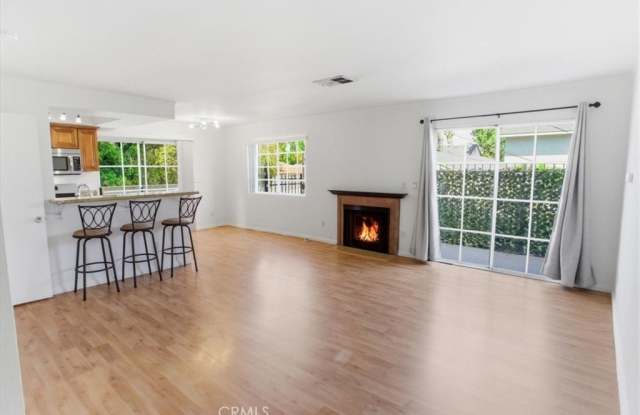 14727 Magnolia photos photos